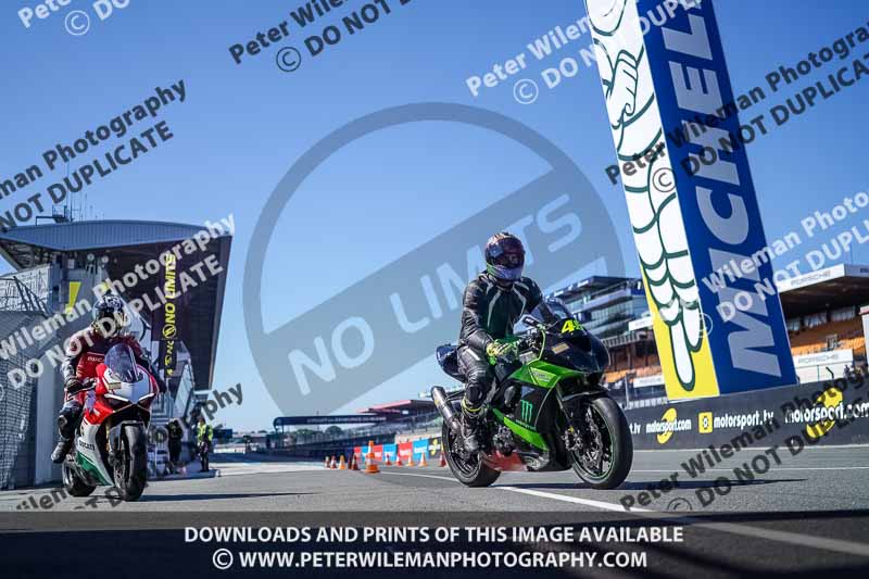 Le Mans;event digital images;france;motorbikes;no limits;peter wileman photography;trackday;trackday digital images